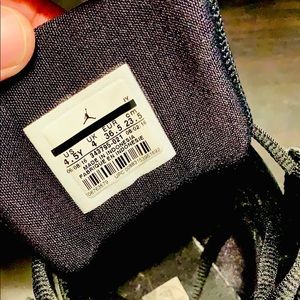 NIKE AIR JORDAN 4’S RETRO FOR BOYS